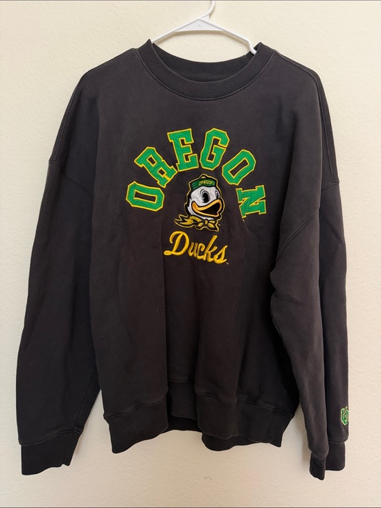 Hollister Tops - Hollister Oregon Ducks Boxy Fit Crewneck Sweatshirt